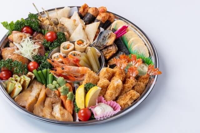 テーブルを彩る華やかさの演出ポイント